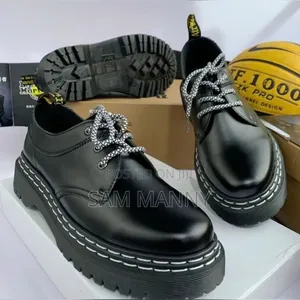 Dr. Martens BLACK SHOE
