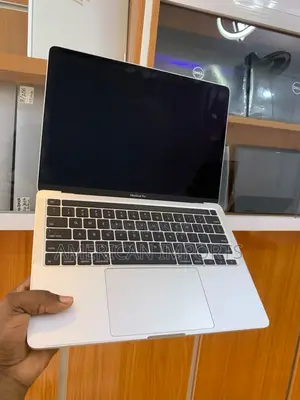 Laptop Apple MacBook Pro 2020 16GB Intel Core i7 SSD 500GB