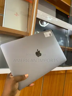 Laptop Apple MacBook Pro 2020 16GB Intel Core i7 SSD 1T