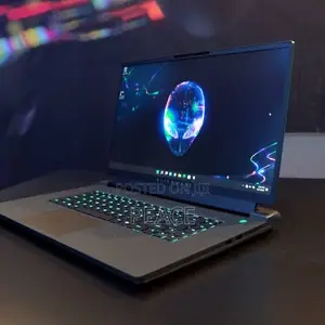 Laptop Alienware 17 R5 8GB AMD Ryzen 7 SSD 1T