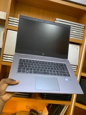 Laptop HP ZBook Studio G5 16GB Intel Xeon SSD 512GB