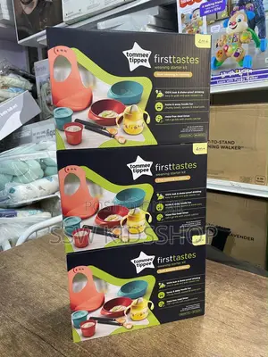 Original Tommee Tippee First Tastes Baby Weaning Starter Kit 4 Months+
