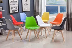 Eames Dining Chairs With Wooden Legs