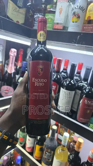 Escudo Rojo Red Wine