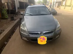 Honda Accord 2006 Gray