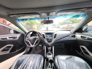 Hyundai Veloster 2013 Silver
