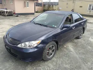 Toyota Camry 2003 Blue