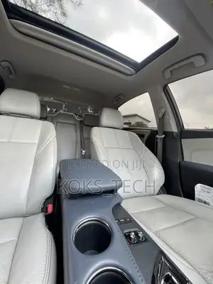 Toyota Avalon Limited 4dr Sedan (3.5L 6cyl 6A) 2015 Black