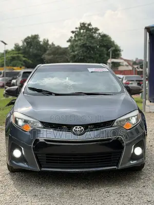 Toyota Corolla S Premium 4dr Sedan (1.8L 4cyl CVT) 2015 Gray