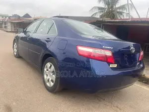 Toyota Camry LE 4dr Sedan (2.4L 4cyl 5A) 2007 Blue
