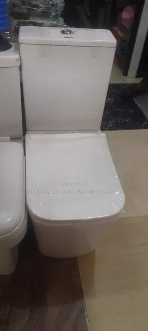 WC Toilet Seat With Auto Closing Seat Cover