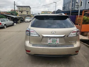 Lexus RX 2011 Gold