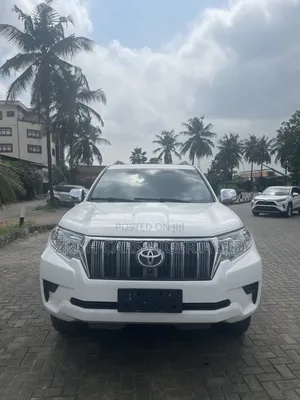 Toyota Land Cruiser Prado 2019 White