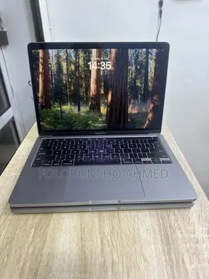 Laptop Apple MacBook Pro 2020 32GB Intel Core i7 SSD 512GB