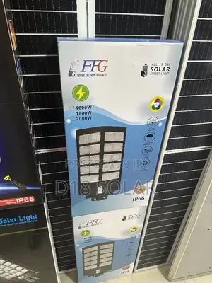 Solar Street Lighting 20 Eyes 1000w With Lithium Batteries