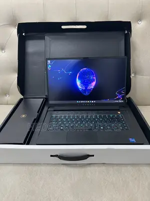 Laptop Alienware M15 R6 32GB Intel Core i7 SSD 1T