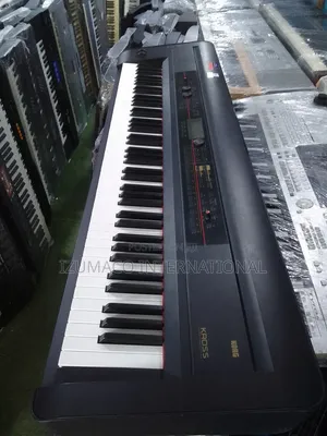 Korg Kross 88-Key Music Workstation – UK Used