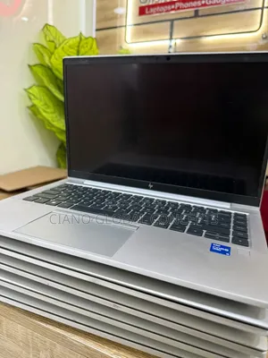 Laptop HP EliteBook 840 G8 16GB Intel Core i5 SSD 256GB