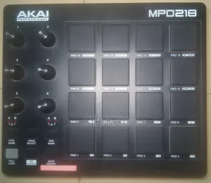 Akai MPD 218 Professional Drup Pad Controller