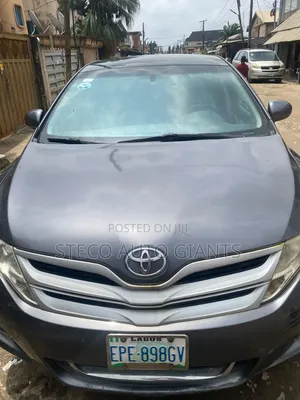 Toyota Venza 2010 Gray