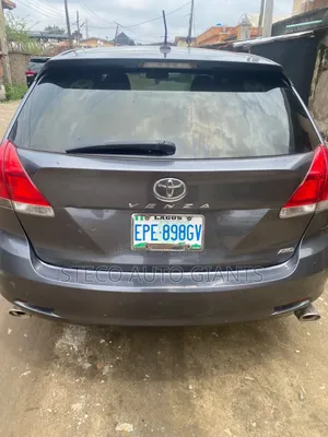 Toyota Venza 2010 Gray