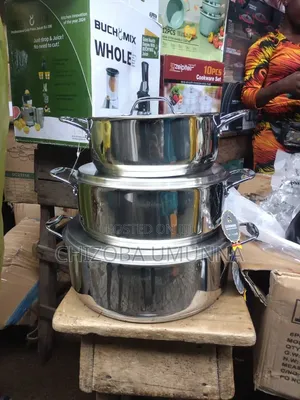 26,288,30cm Polished Stainless Pot