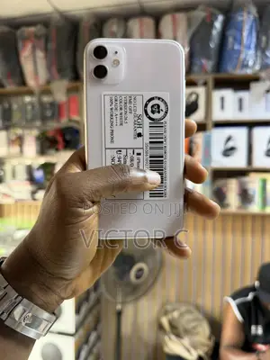 Apple iPhone 11 128 GB White