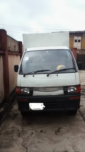 Daihatsu Hijet 2009 White