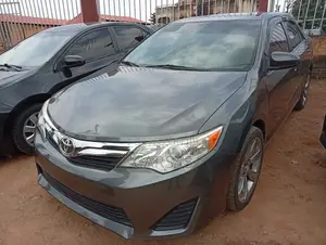 Toyota Camry 2012 Gray
