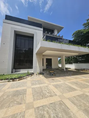 5bdrm Duplex in Maitama for sale