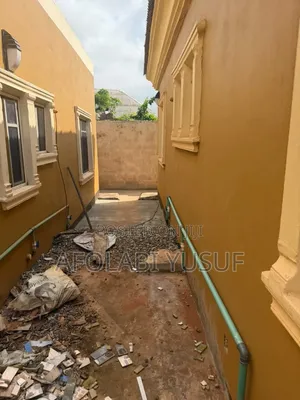 Furnished 5bdrm House in Palace Est, Ewekoro for sale