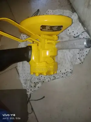 Under Water Hydraulic Grinder