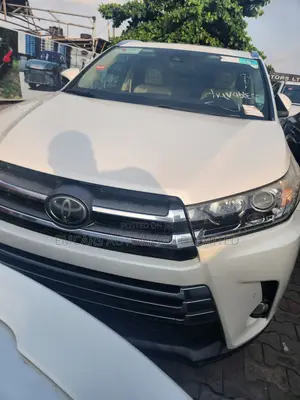 Toyota Highlander Limited Platinum 4x4 V6 (3.5L 6cyl 8A) 2017 White