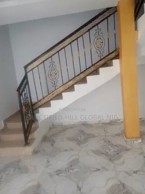 2bdrm Duplex in Back Of Becky1, City for rent