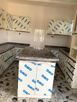 Quality Kitchen Cabinets