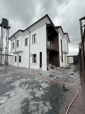 4bdrm Duplex in Peter Odili, Port-Harcourt for sale