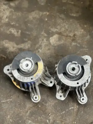 Mercedes Benz C300 W205 Non 4matic Engine Seat