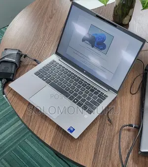 New Laptop HP ZBook Firefly 14 G11 32GB Intel Core Ultra 7 SSD 1T