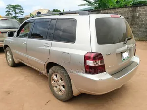 Toyota Highlander 2003 Silver