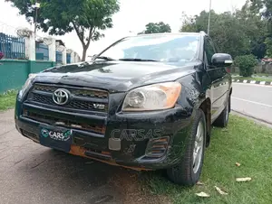 Toyota RAV4 2010 Black