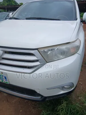 Toyota Highlander 2013 White