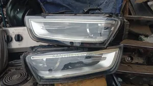 Headlights Audi Q3