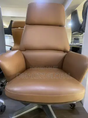 Senior Executive Swivel Chair
