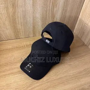 Nike Face Cap