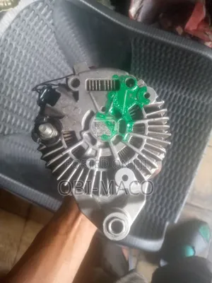 Nissan Pathfinder Alternator
