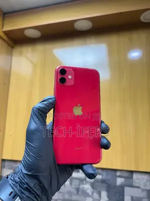 Apple iPhone 11 64 GB Red