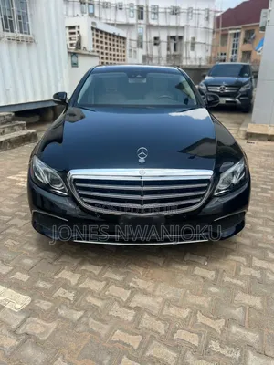 Mercedes-Benz E300 2017 Black
