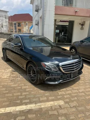 Mercedes-Benz E300 2017 Black
