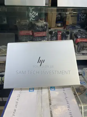 Laptop HP EliteBook 640 G10 16GB Intel Core i7 SSD 512GB