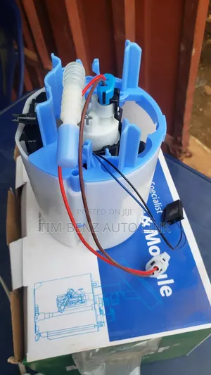 Fuel Pump C300/350 08/010/12 W204